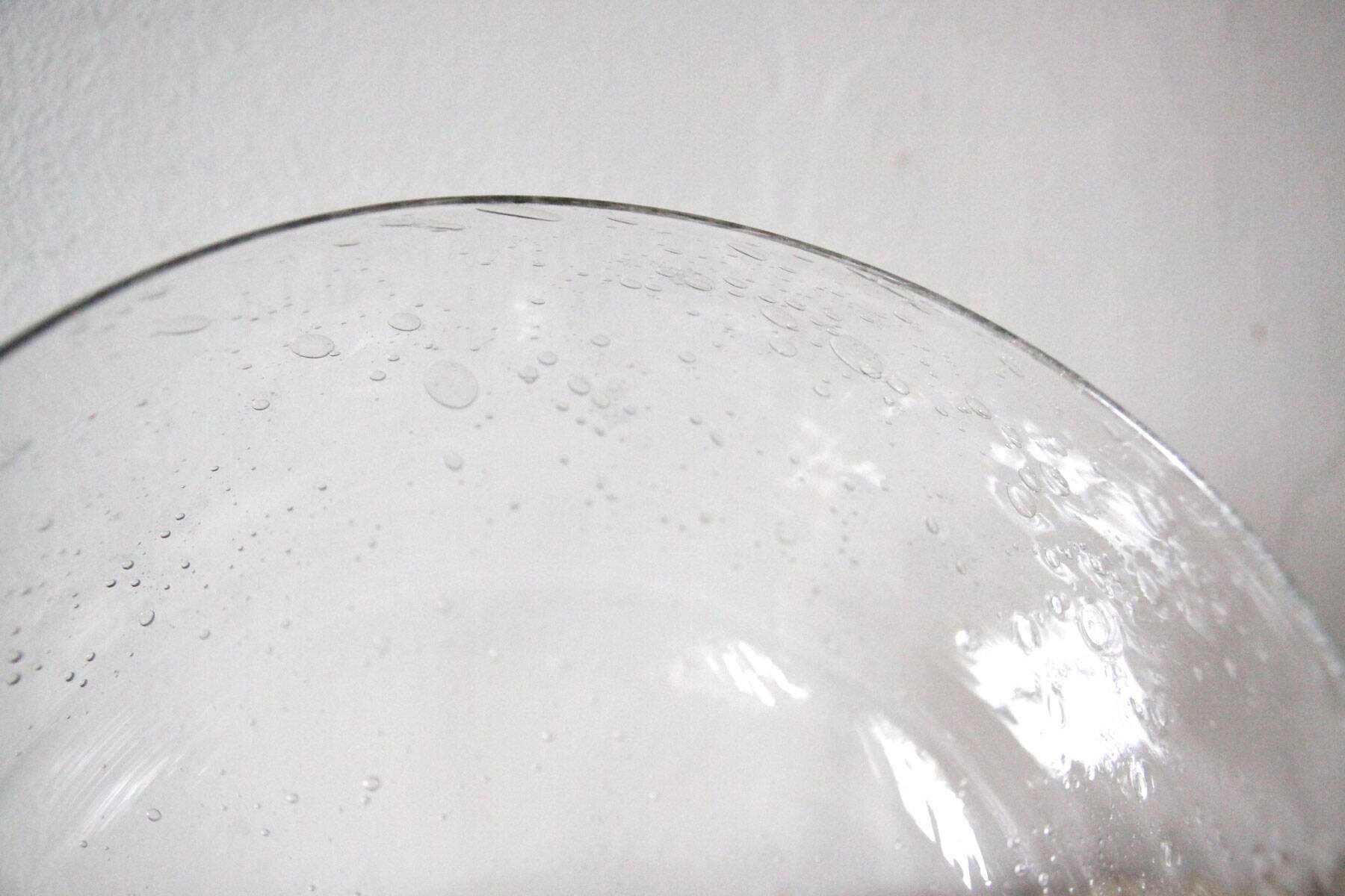 Bubble glass cheese bell from Biot