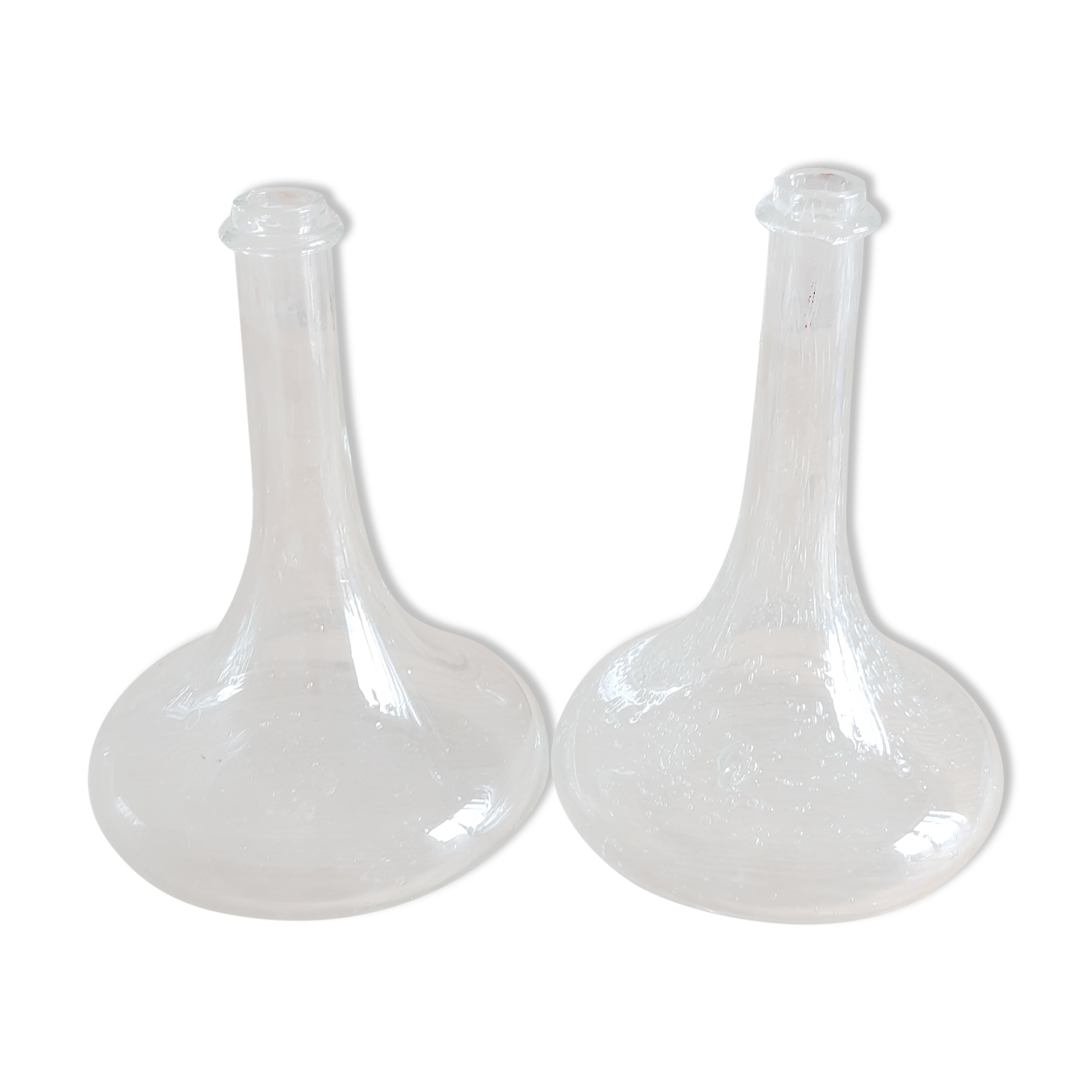 Pair of carafes to decant in blown glass