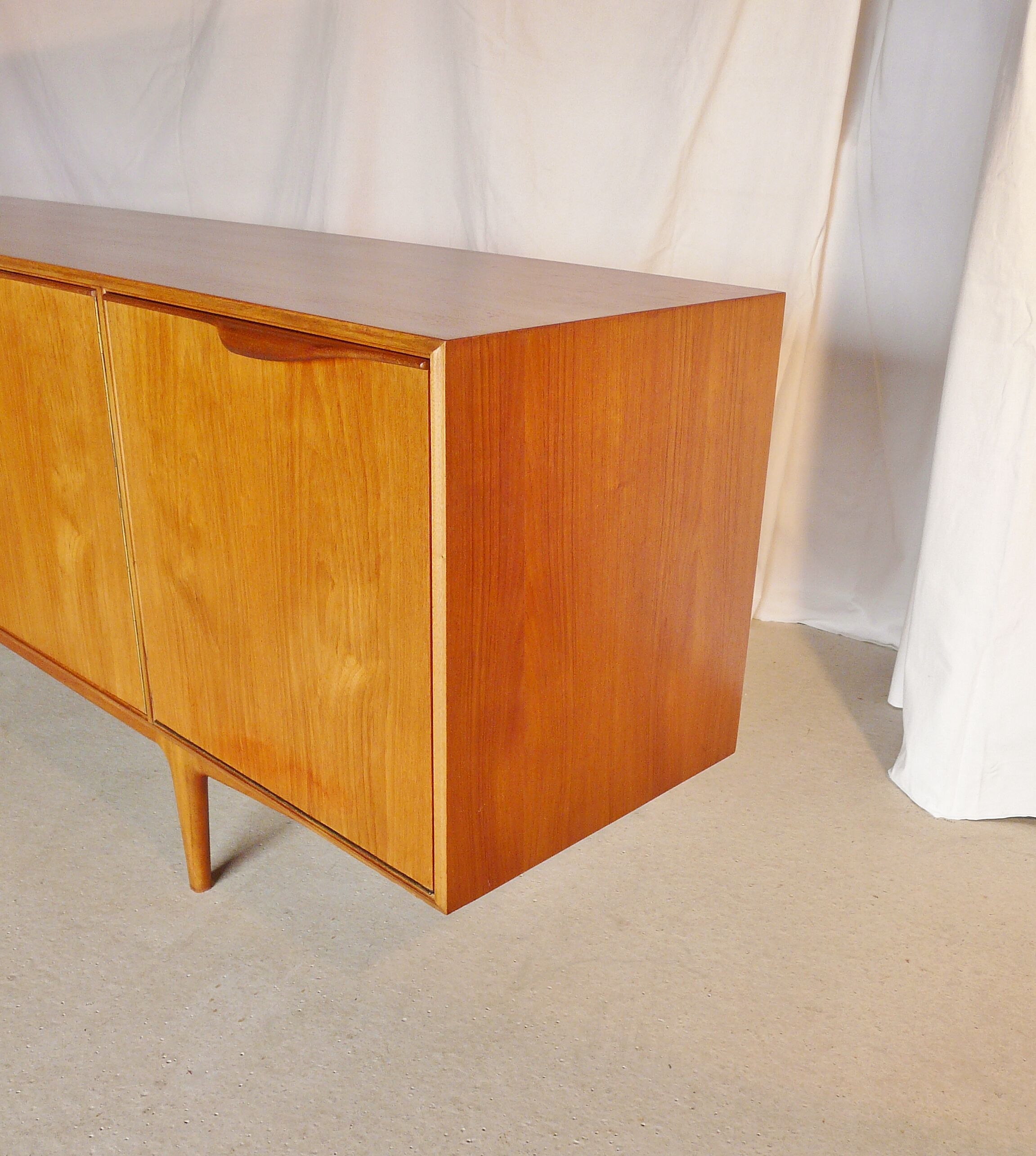 Scandinavian mcIntosh teak line