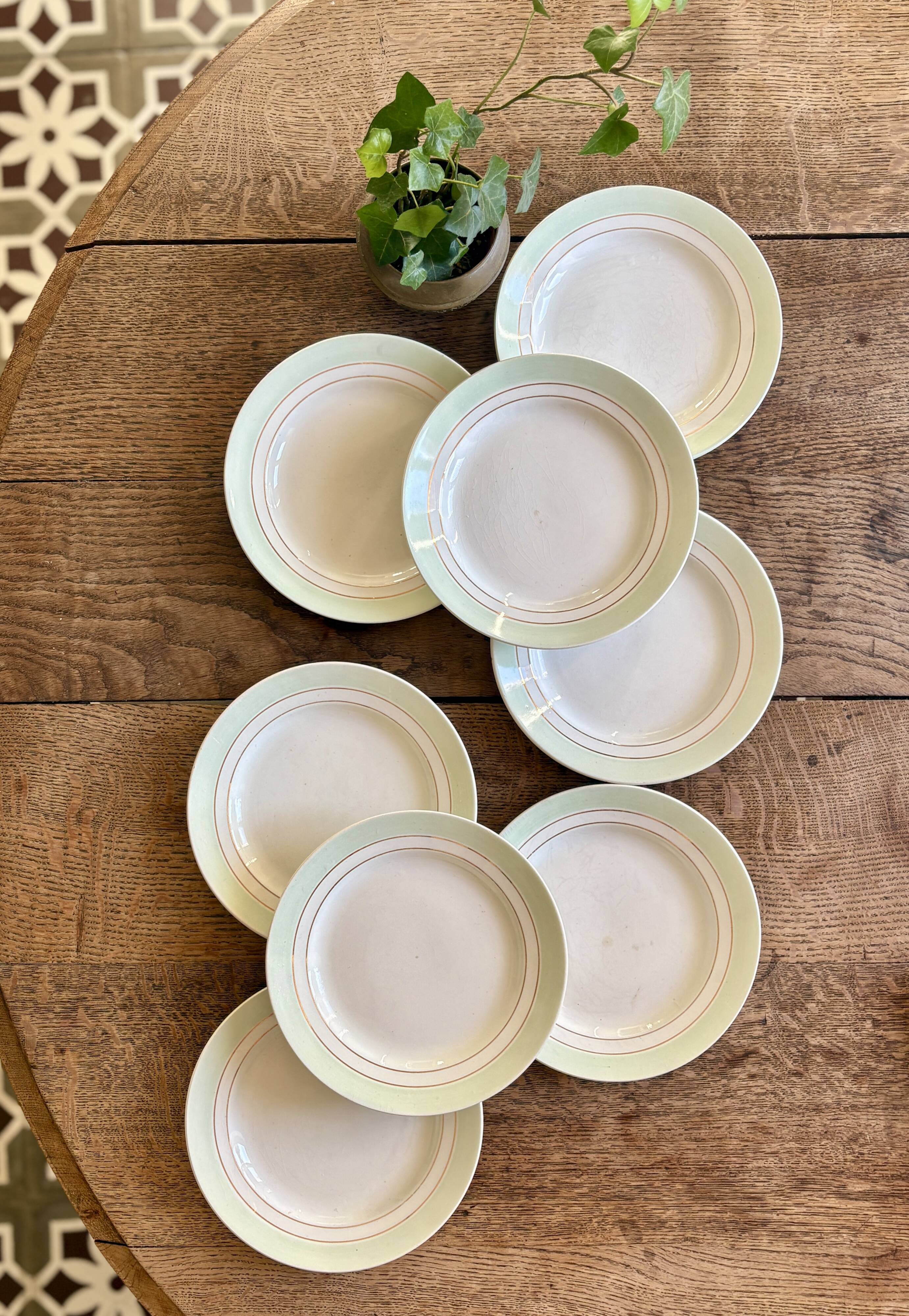 Set of 8 vintage mint and gold dessert plates Saint Amand