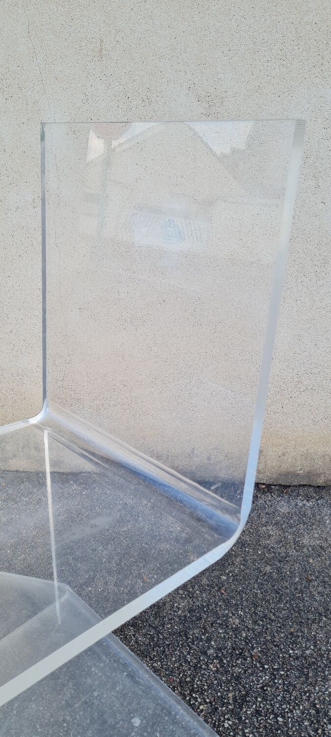 Plexiglas chair zigzag 1970