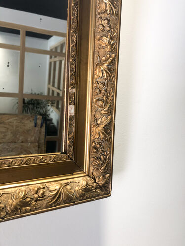 Miroir ancien bois et stuc 55cm X 73 cm