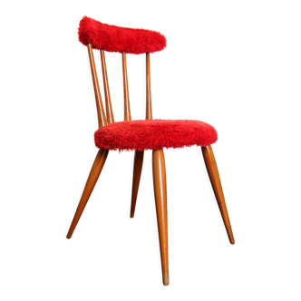 Chaise vintage moumoute rouge