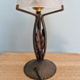 Art deco lamp in wrought iron and pressed-molded glass 1920s 1930s
