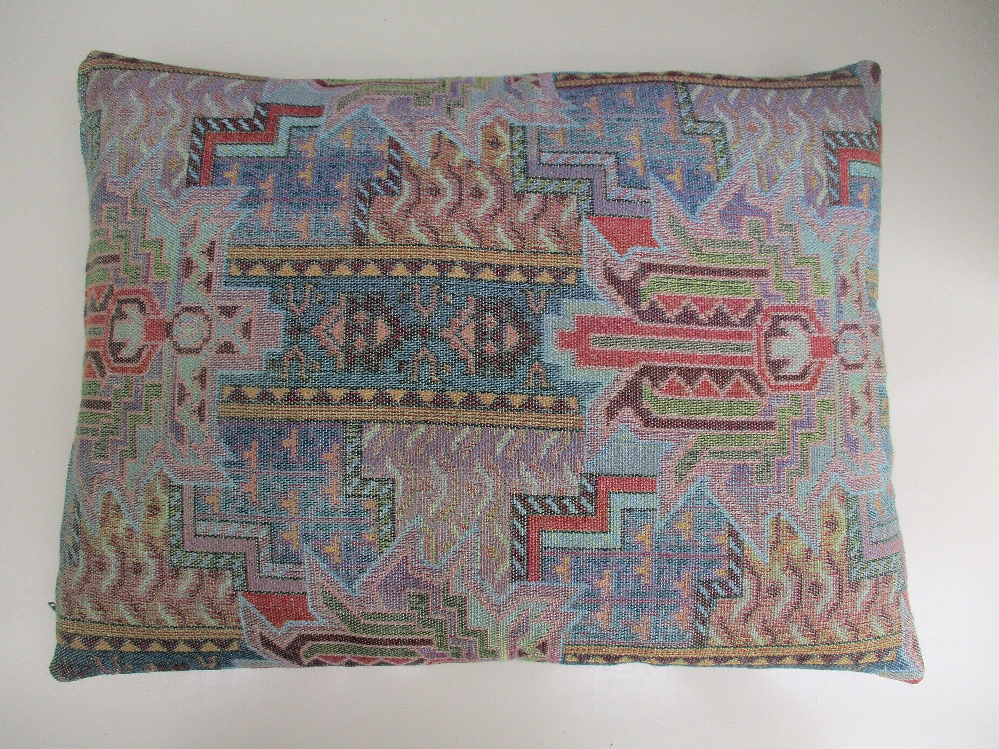 Upholstery cushion
