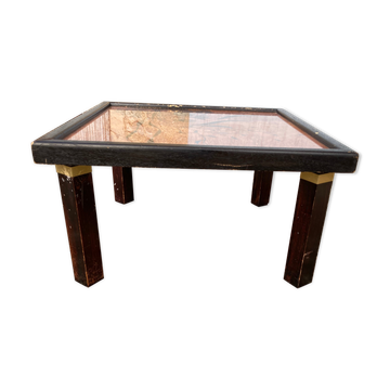 Poignant Hugues square table