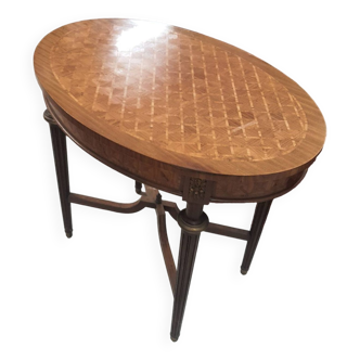Oval marquetry pedestal table