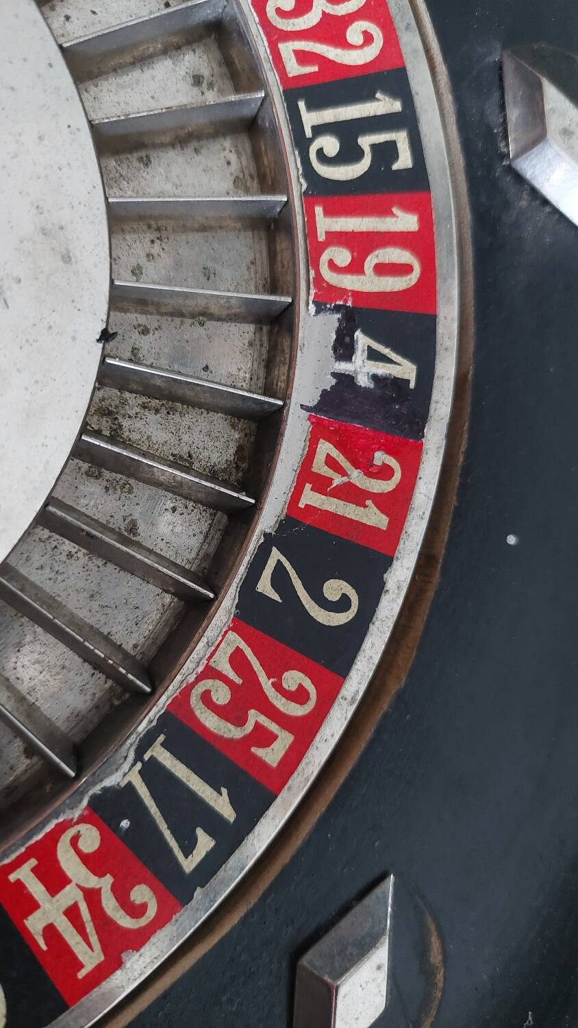 Bistro roulette game