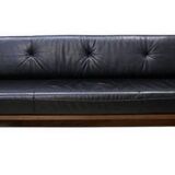 4-seater leather sofa bed