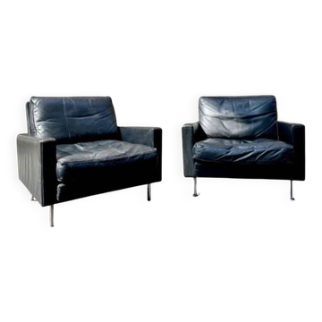 Pair of armchairs by George Nelson