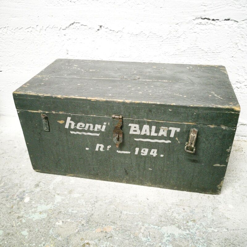 Ancienne malle en bois