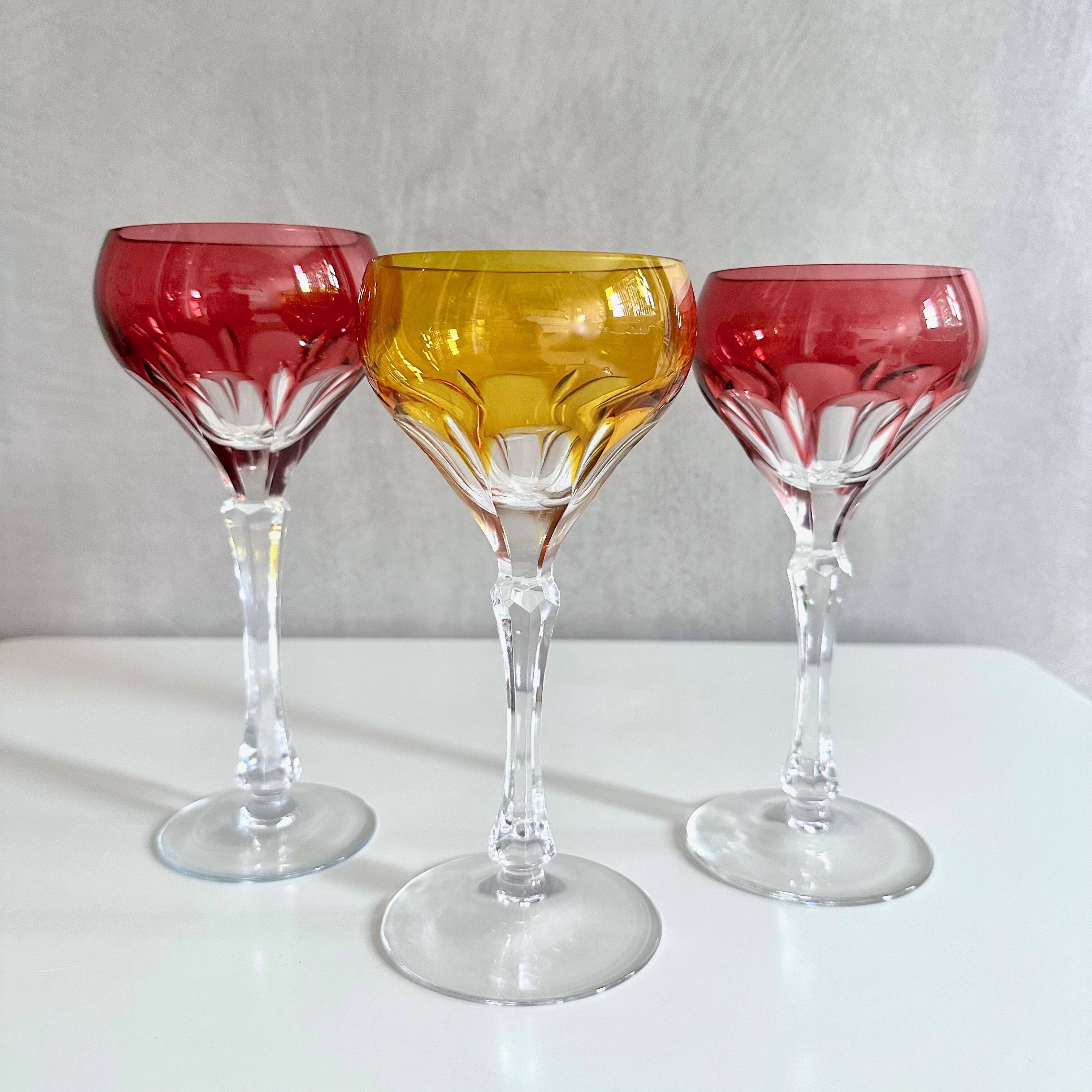 Coloured crystal glasses, wine glasses, set of 3, mid century bar