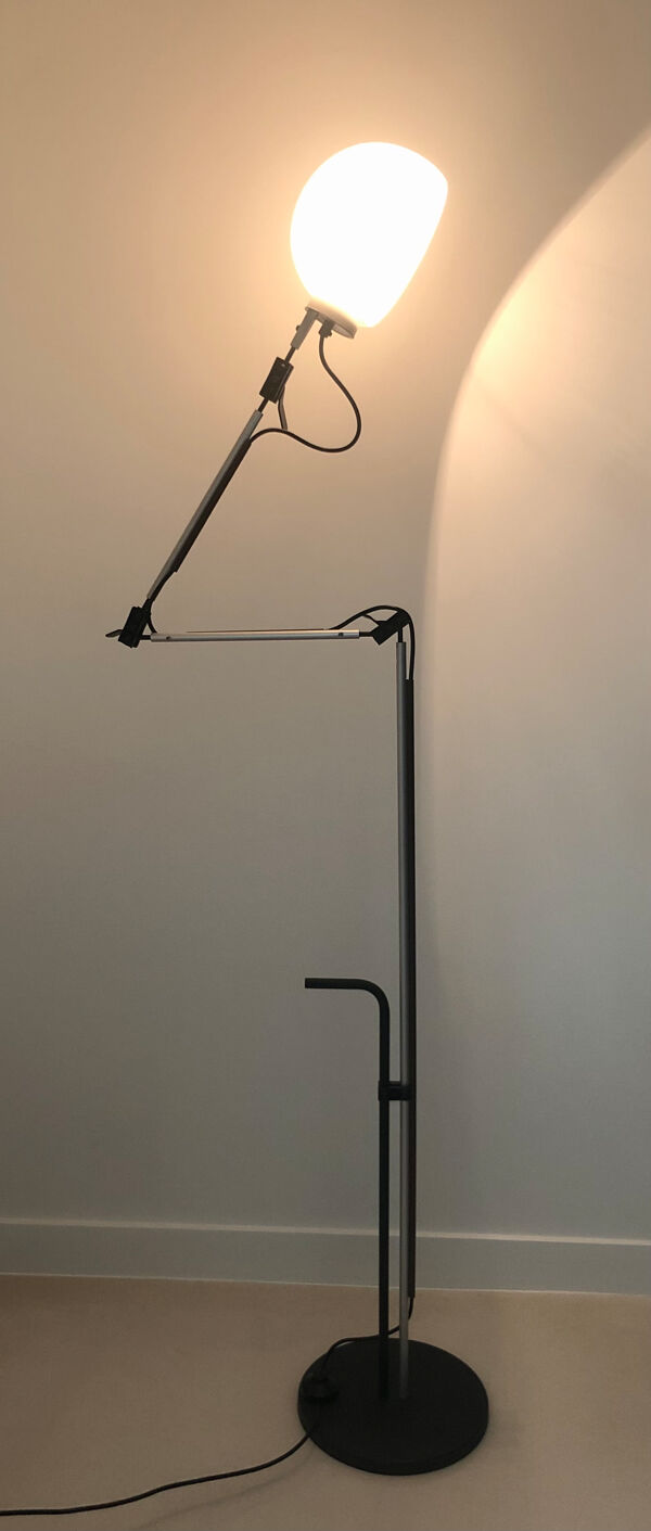 Lampadaire ''Aggregato terra'' par Enzo Mari pour Artemide, Italie années 70