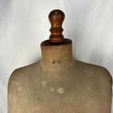 Mannequin couture buste taille de guêpe et faux cul fin XIXème