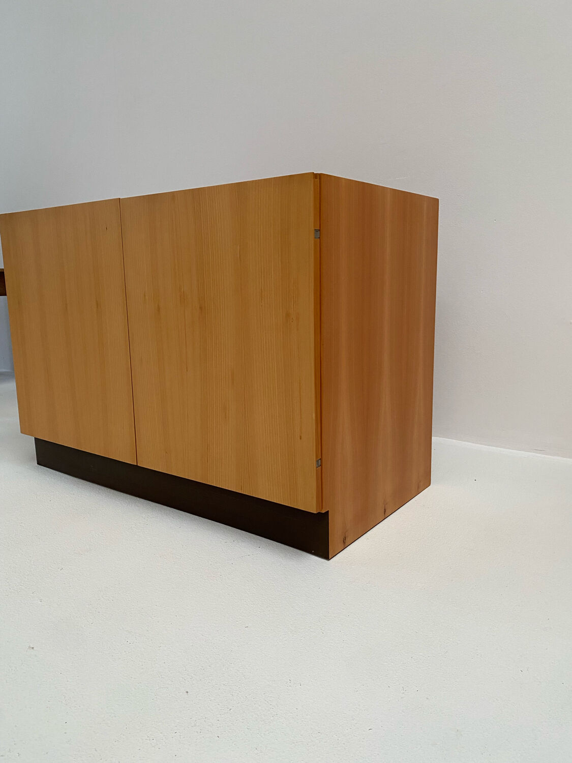 Buffet vintage scandinave