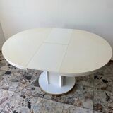 Läsko vintage extendable dining table in white color