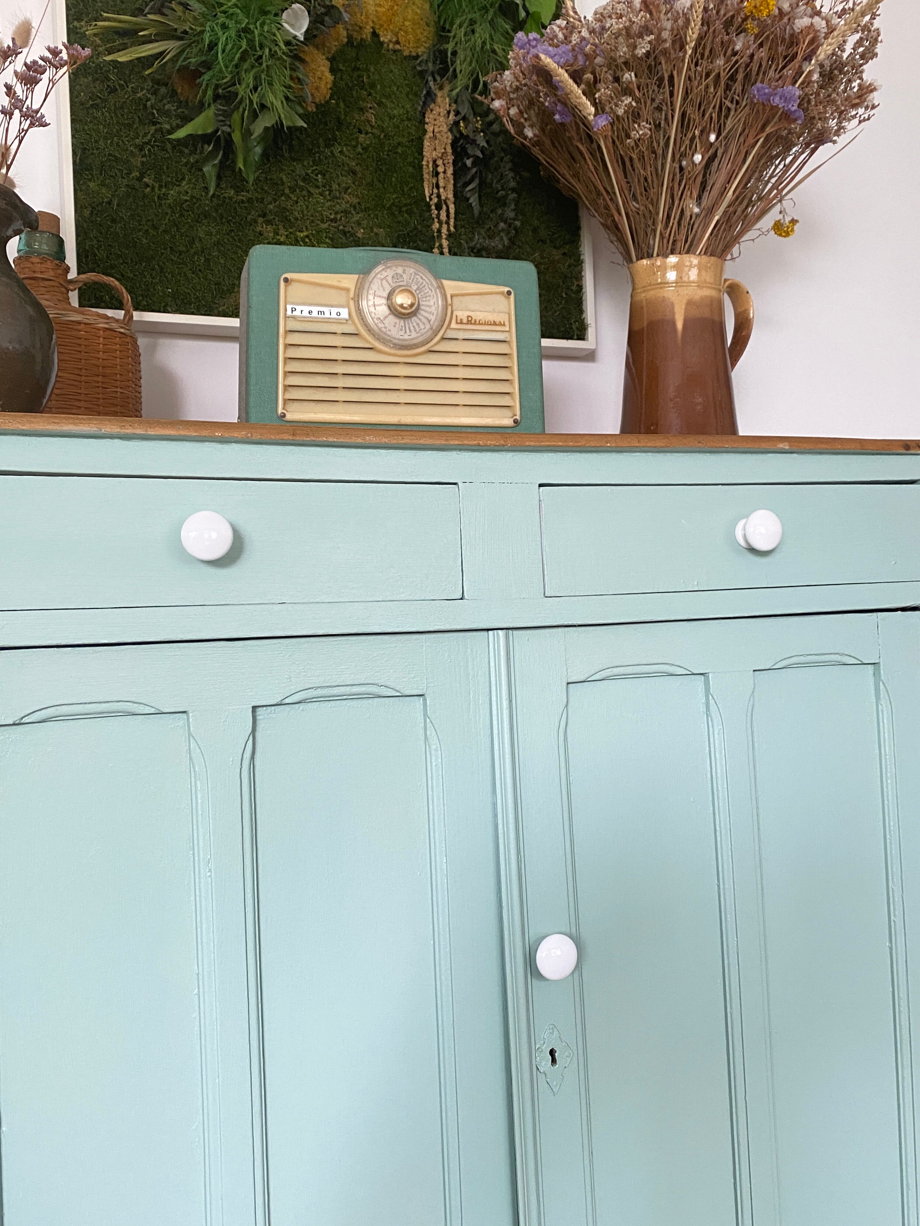 Parisian buffet green mint