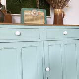 Parisian buffet green mint