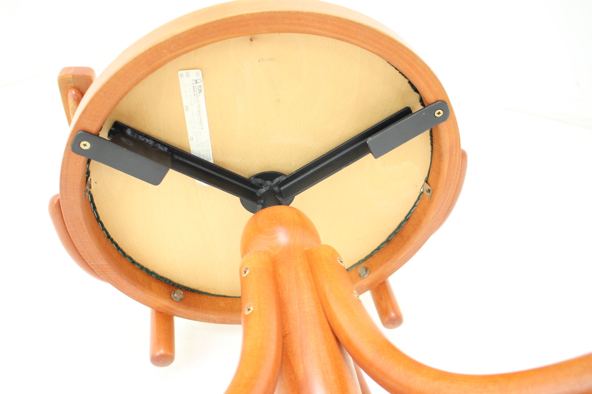 Chaise pivotante réglable en hauteur par Ton