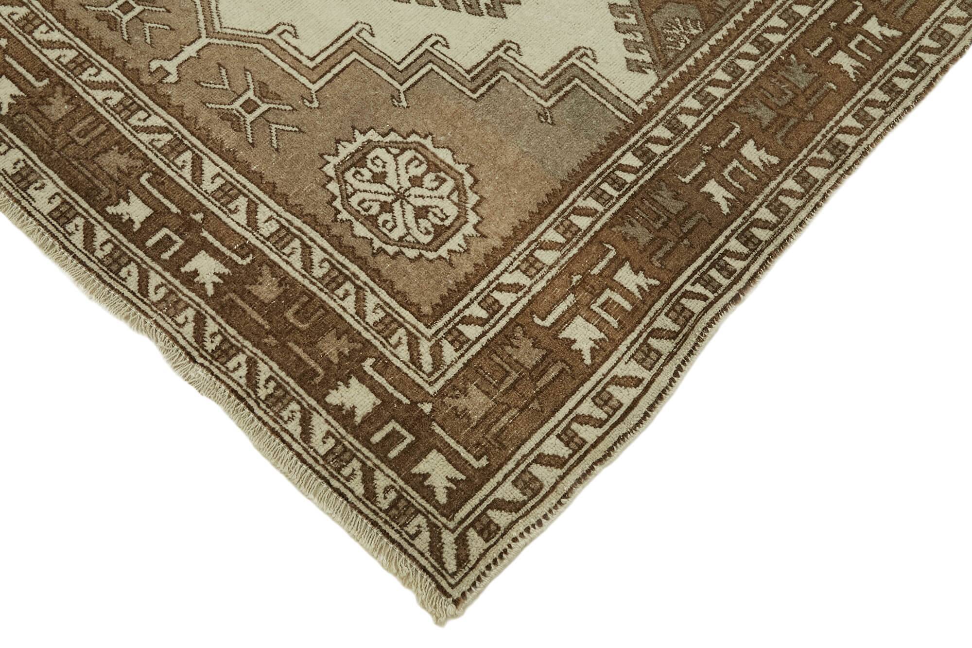 Turkish Vintage Anatolian Rug 140 cm x 214 cm