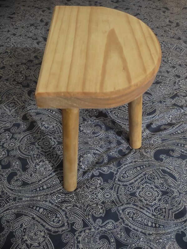 Solid wood stool legs