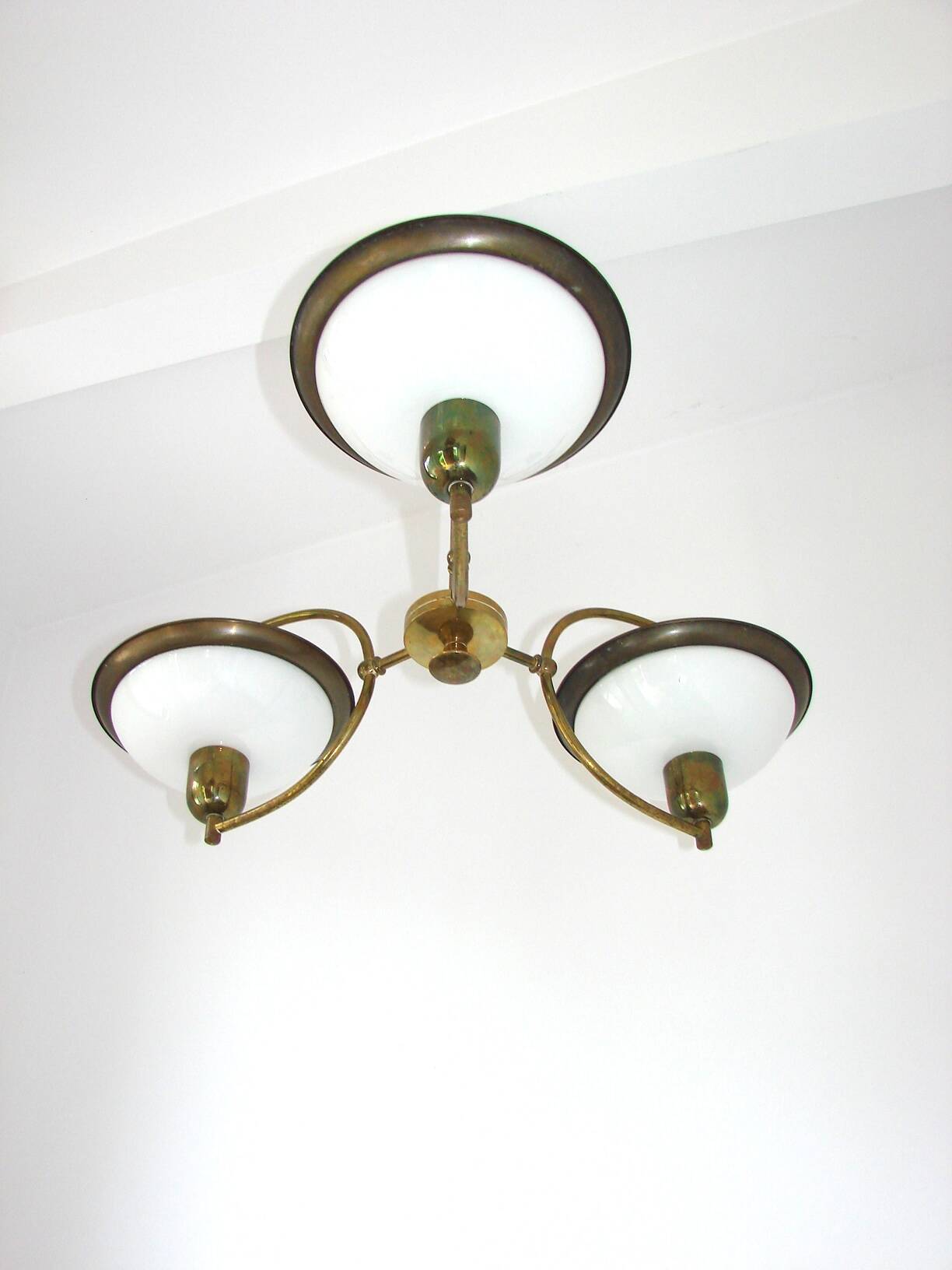 A stylish chandelier from the 1960s,