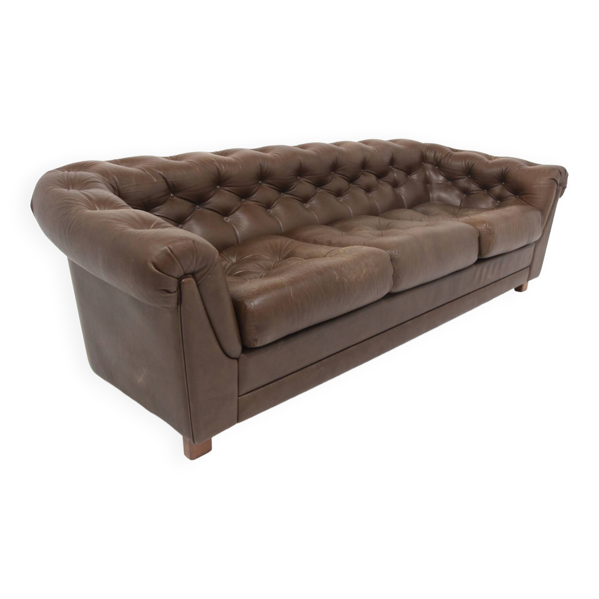 Vintage "Chesterfield" leather sofa, Sweden, 1970s