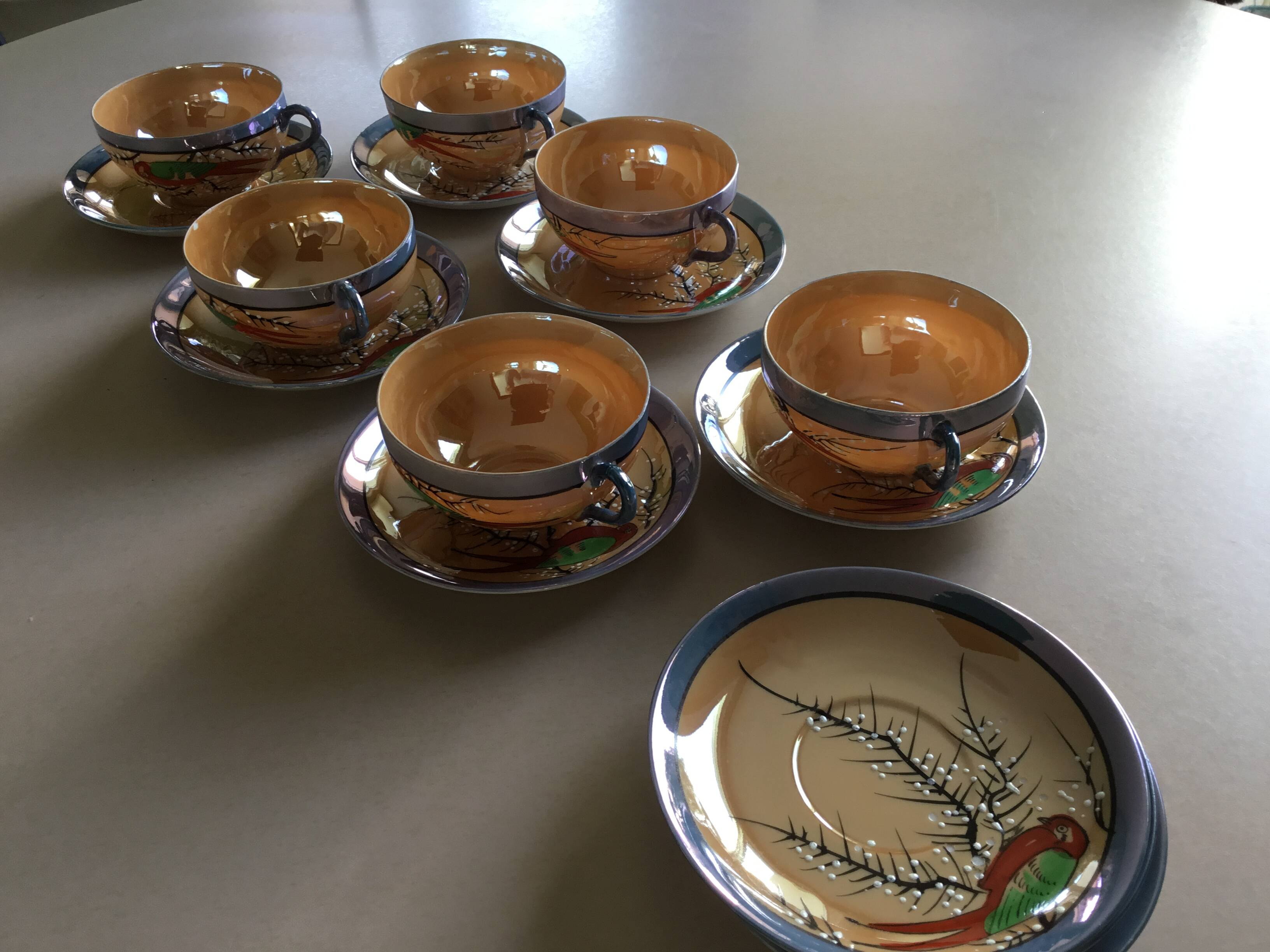 Tasses à thé en porcelaine japonaise