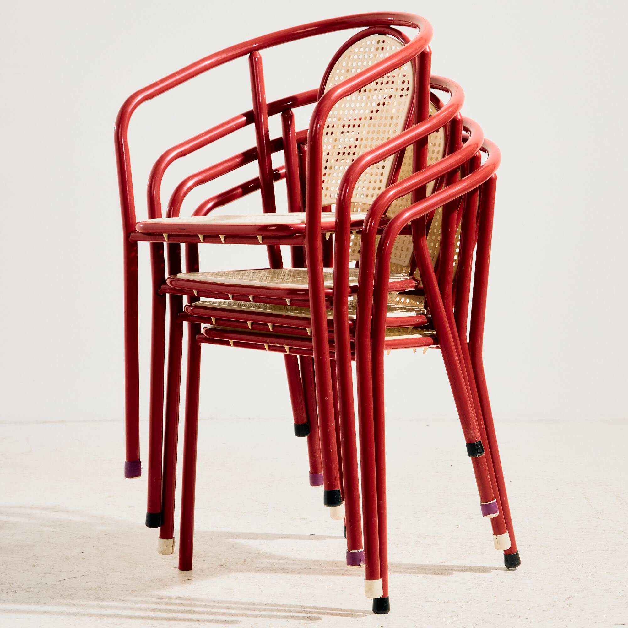 Stackable garden chair