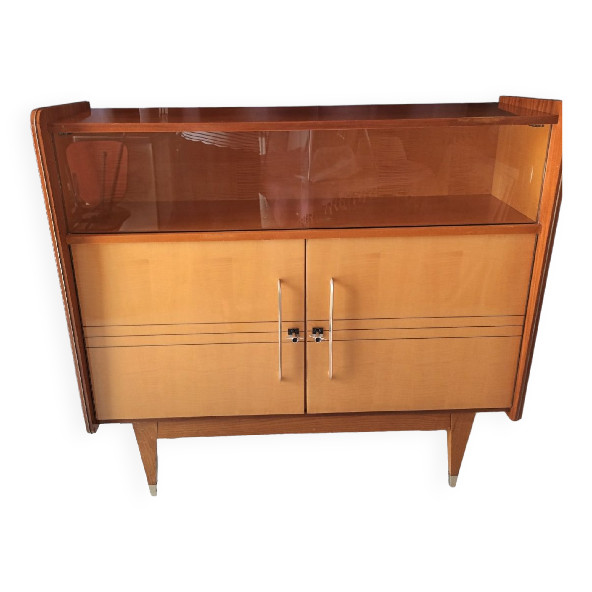 Vintage showcase buffet