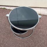 Round coffee table in glass and vintage chrome