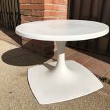 Stamp tulip coffee table