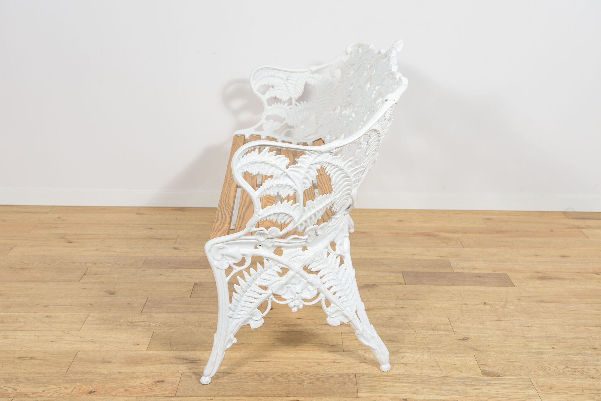 Victorian Style Coalbrookdale Garden Set – Bench and Two Armchairs, United Kingdom, 1950s, Set of 3