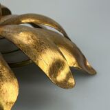 Wall sconce in brass