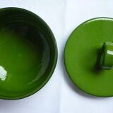 Green enamelled porcelain coffee set