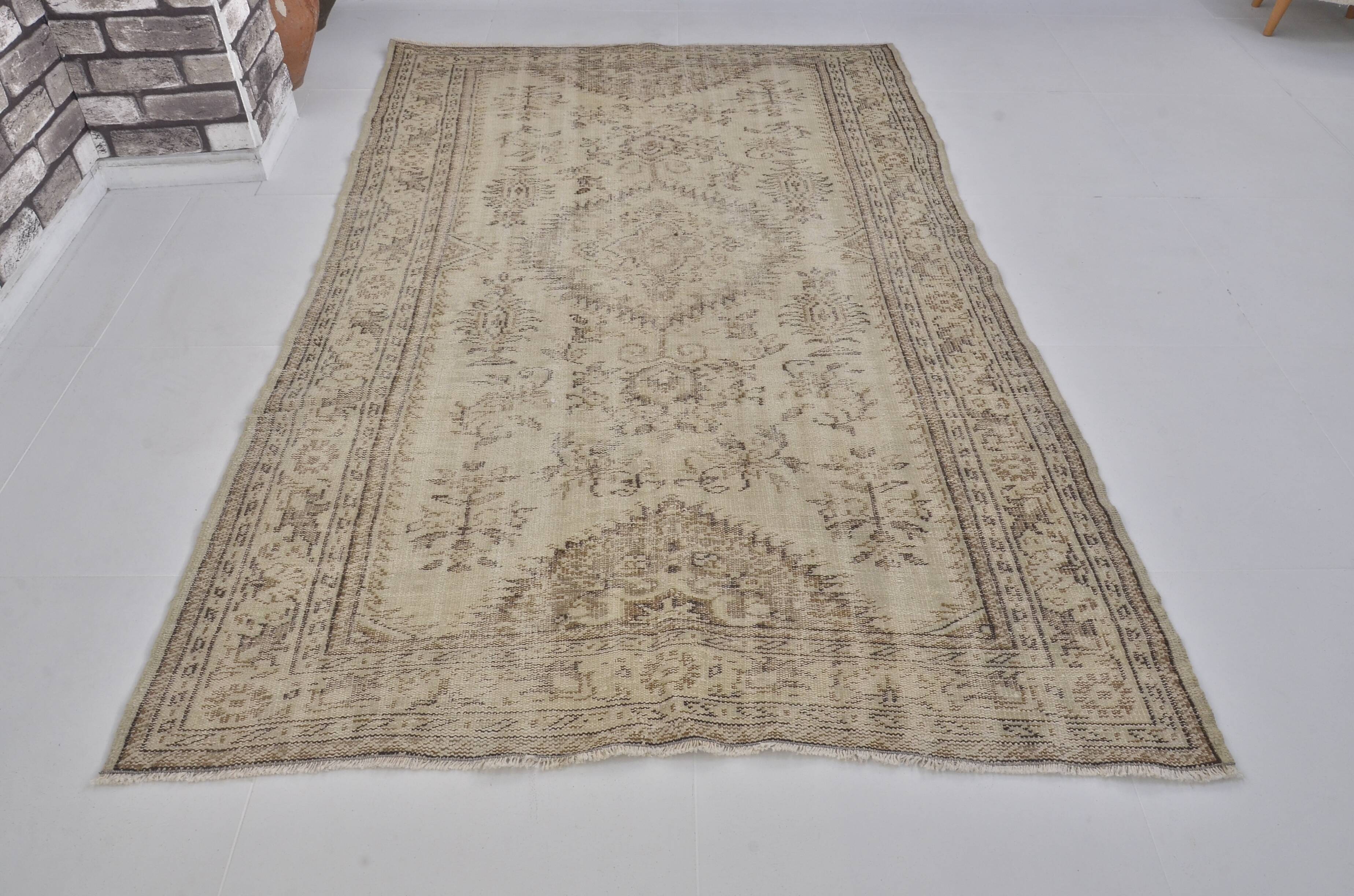Tapis Oushak beige