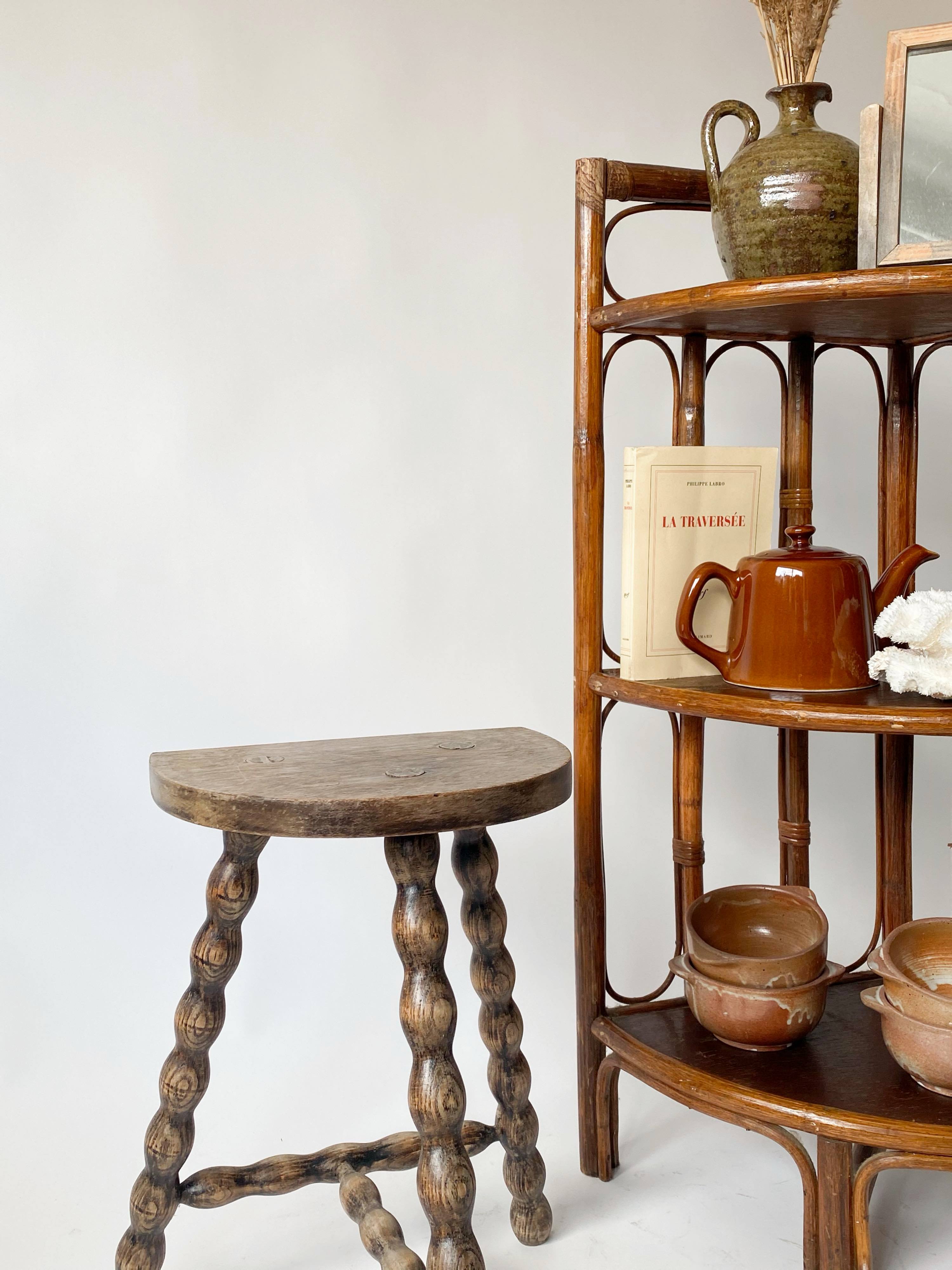 Tabouret de ferme tripode vintage