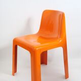 Fiberglass chair by Marc Berthier model Ozoo 700