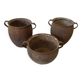 Old cast iron cookware. Flower pots. Set of 3 pieces.