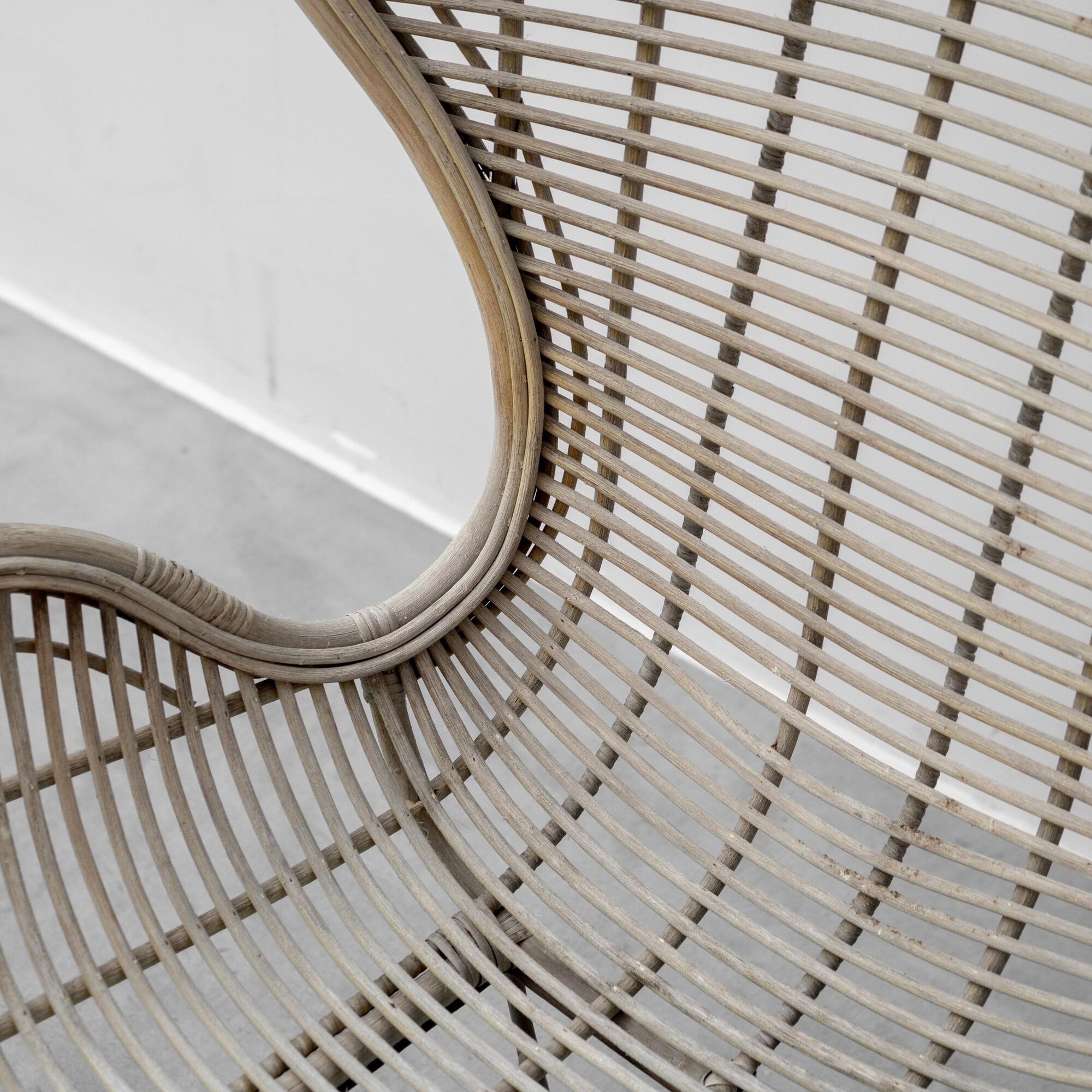 Vintage lounge armchair in rattan and metal, 1960s modernist design