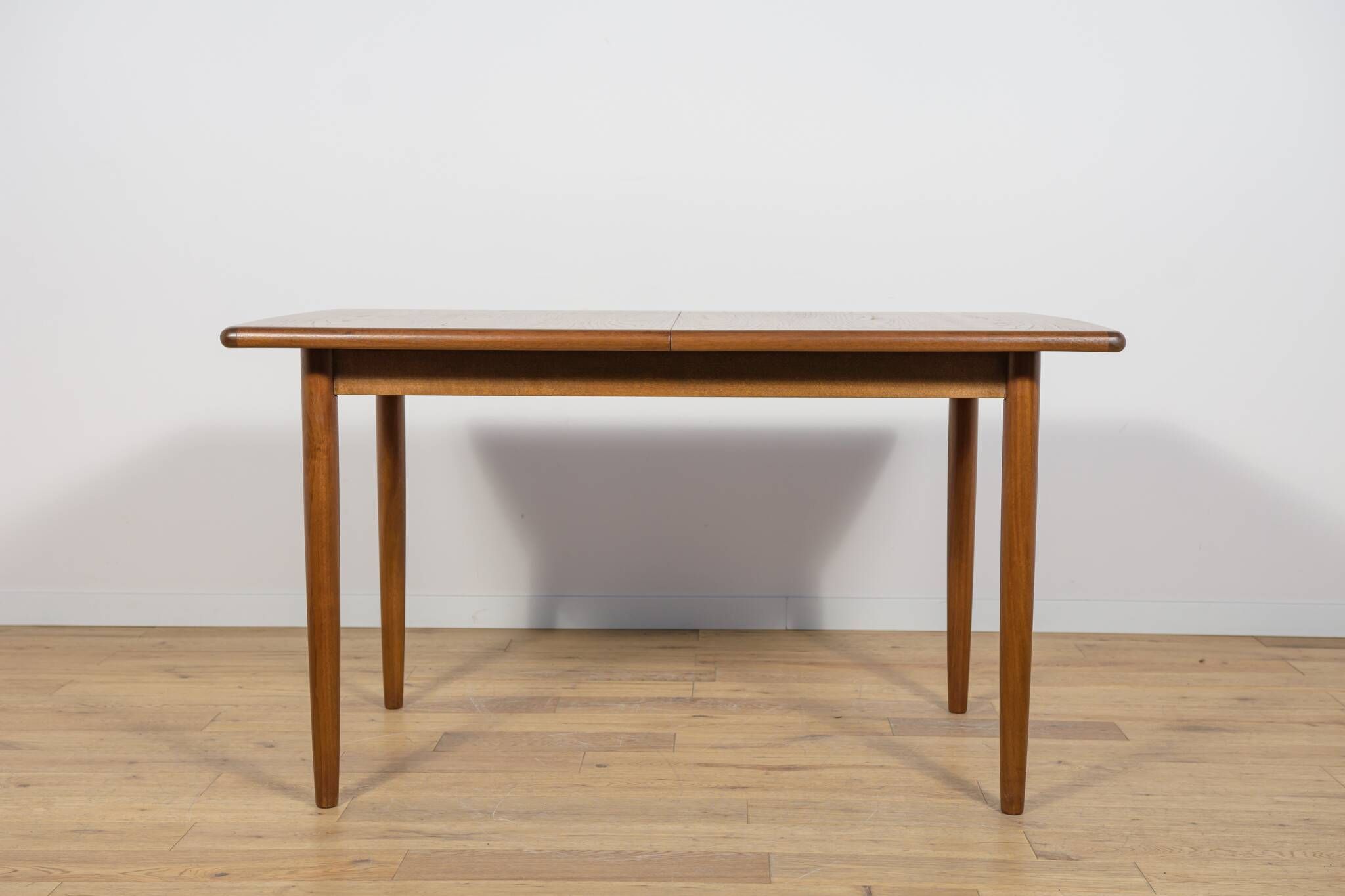 Table à manger rectangulaire extensible du milieu du siècle de Meredew, Royaume-Uni