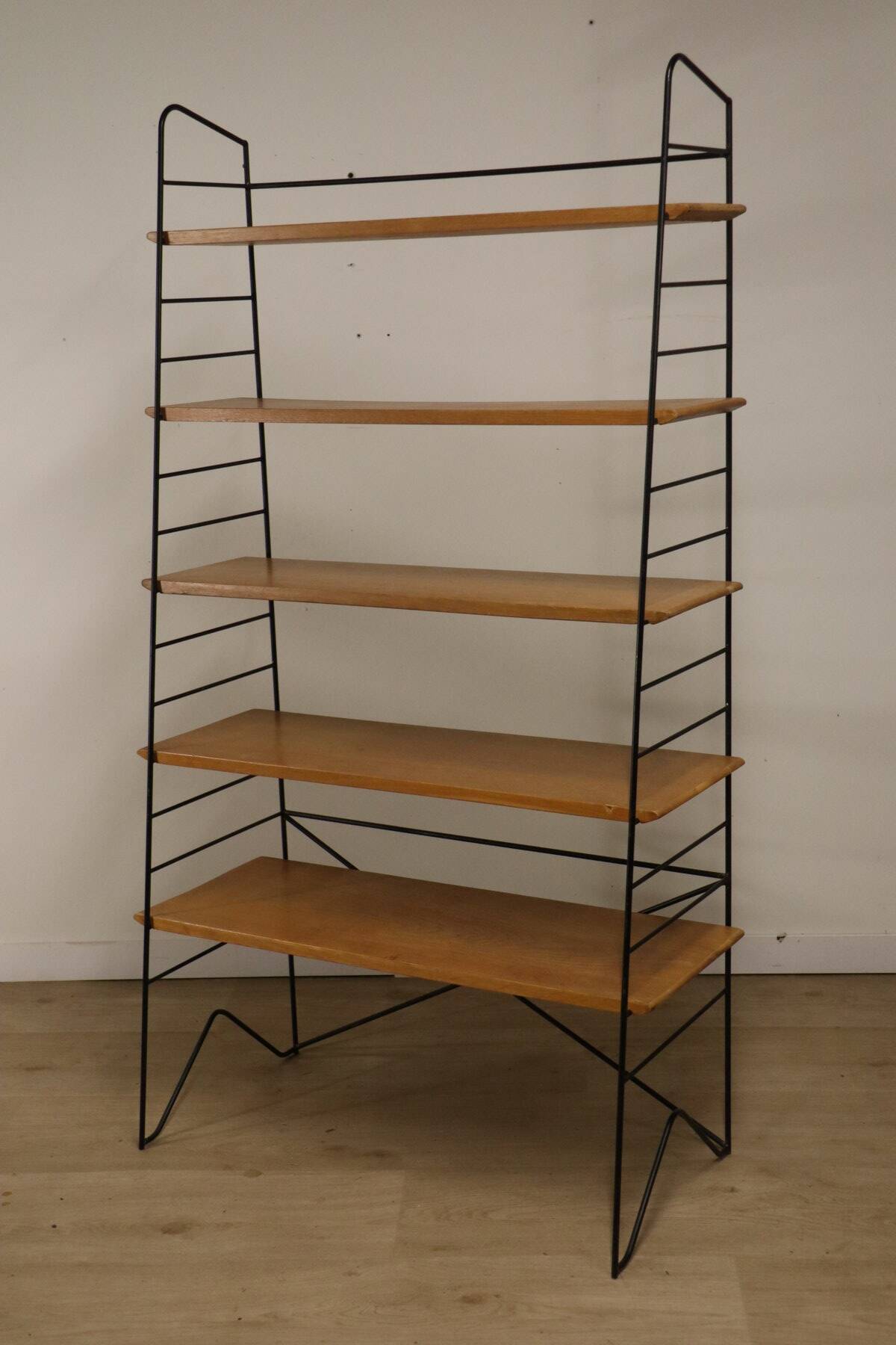 Etagère vintage en métal et chêne, 1960