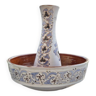 Basin with pitcher