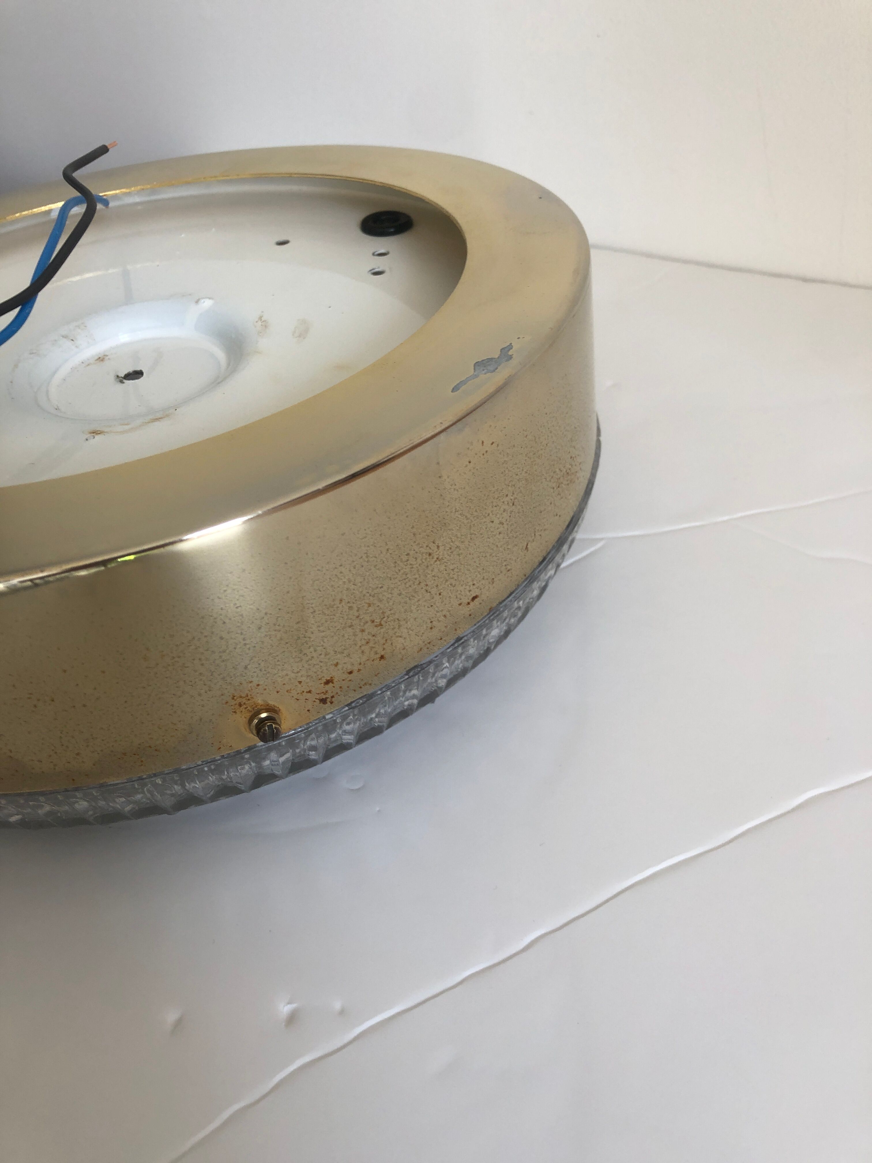 Vintage ceiling lamp round