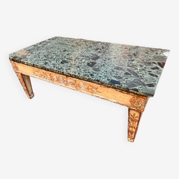 Coffee table in gilded wood and green marble top