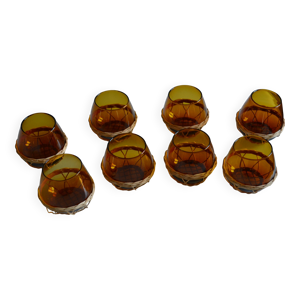 Série de 8 verres ambrés