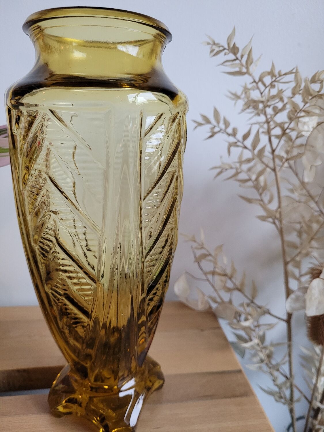 Art Deco vase molded glass