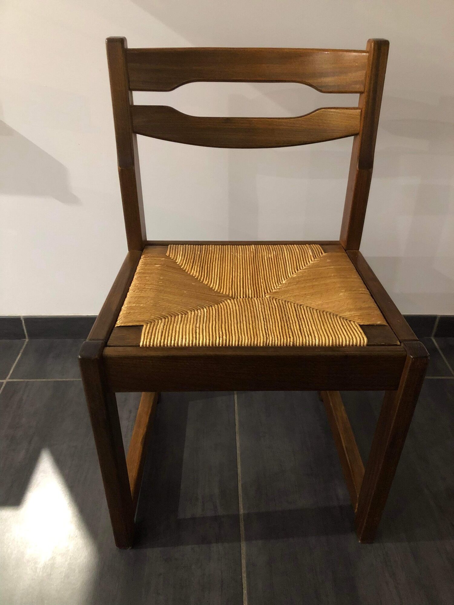 Suite of 6 sled chairs from the house revival 1970s