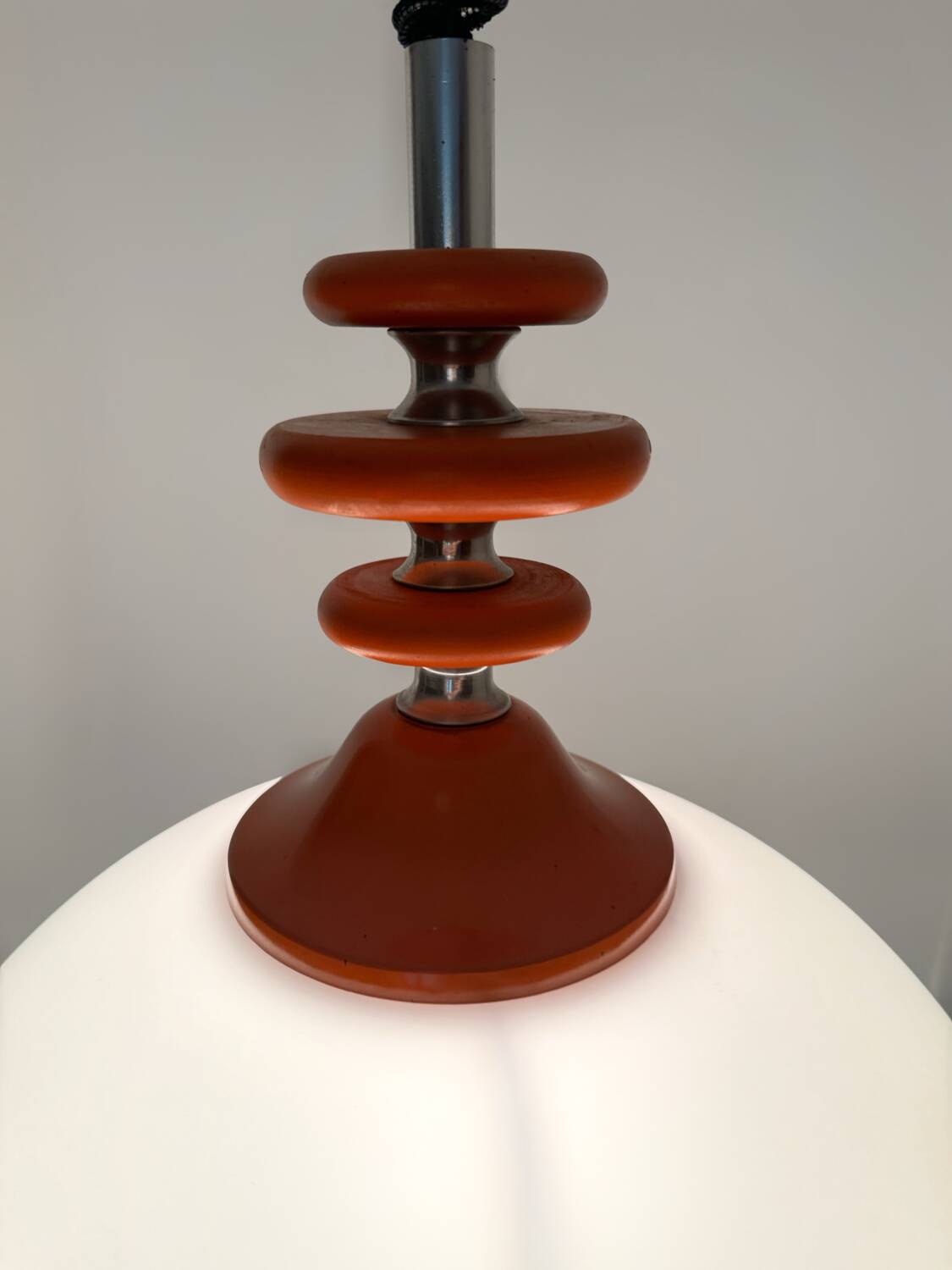 Large Italian design chandelier from the 70s