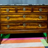 Commode de style Louis XVI